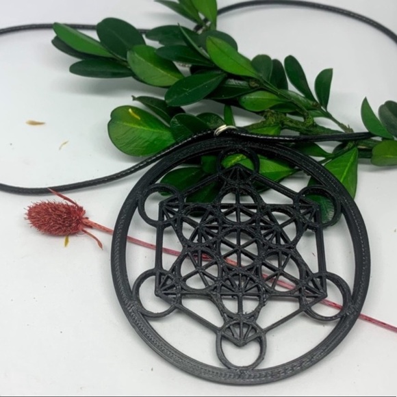 Handmade New 3D Printed Black Metatron Cube Sterling Silver Leather Necklace - Picture 12 of 15